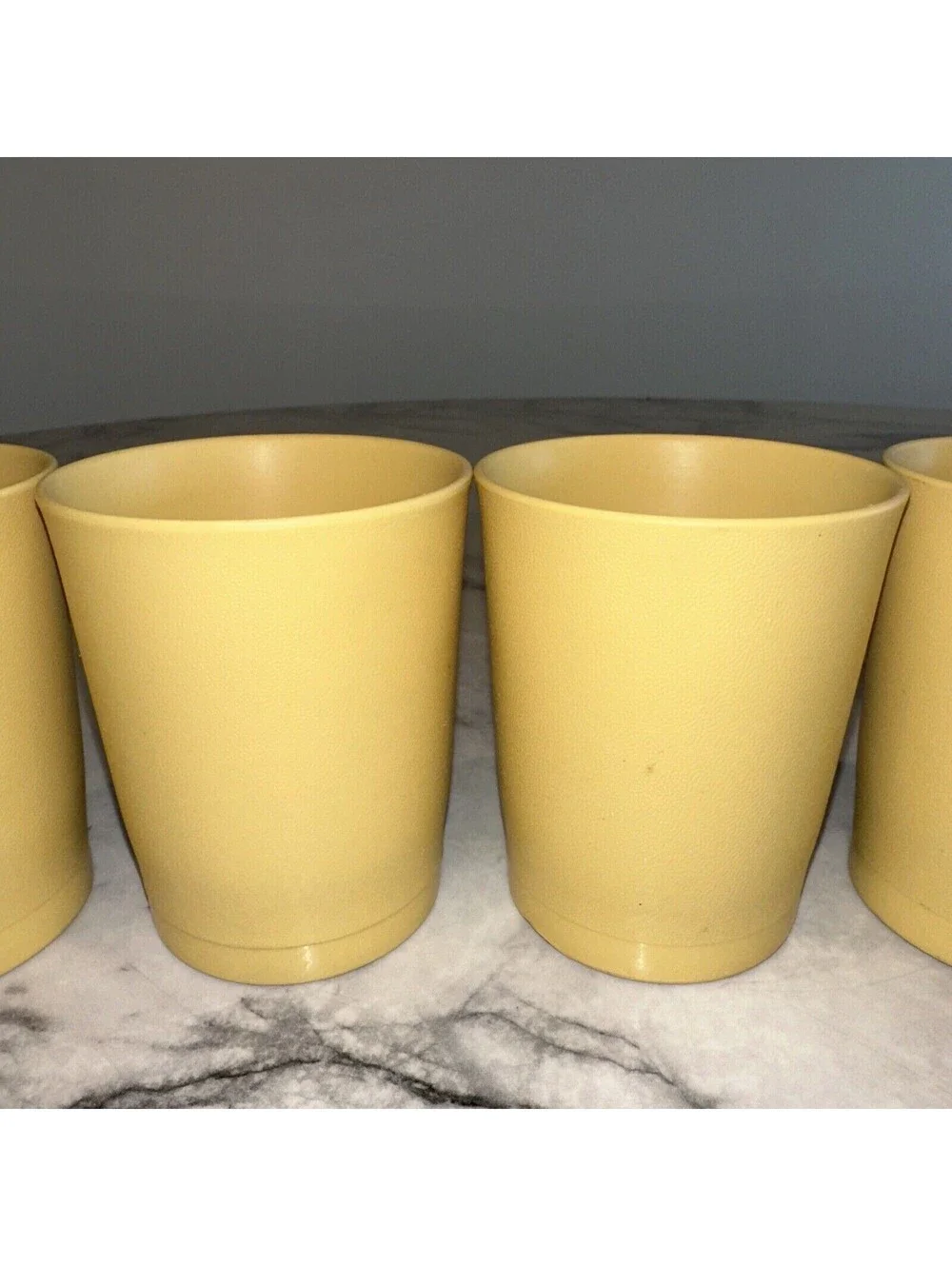 Tupperware vintage oz